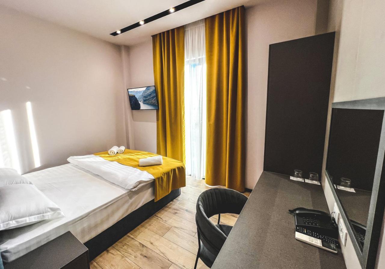 Nord Hotel Boutique Shkodër Екстериор снимка